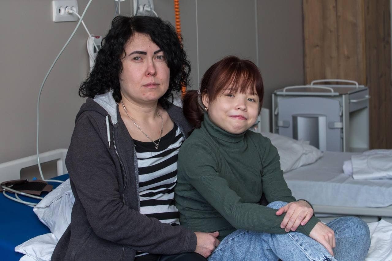 10 лет жизни - в больнице. Врачи спасли маленькую Владу, у которой отказали почки (фото)