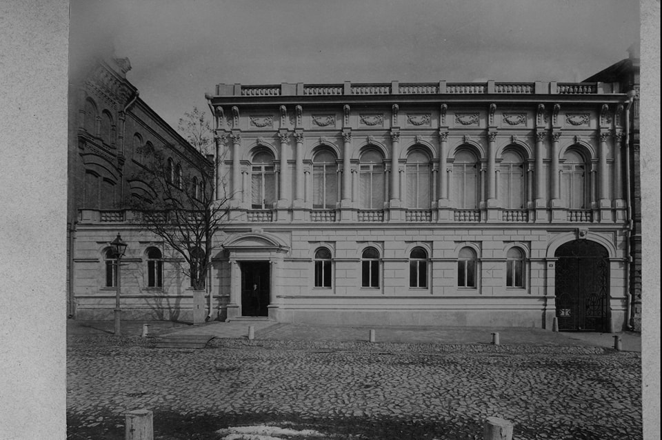 Дивіться, як виглядав Музей Ханенків, коли у ньому жило видатне подружжя колекціонерів