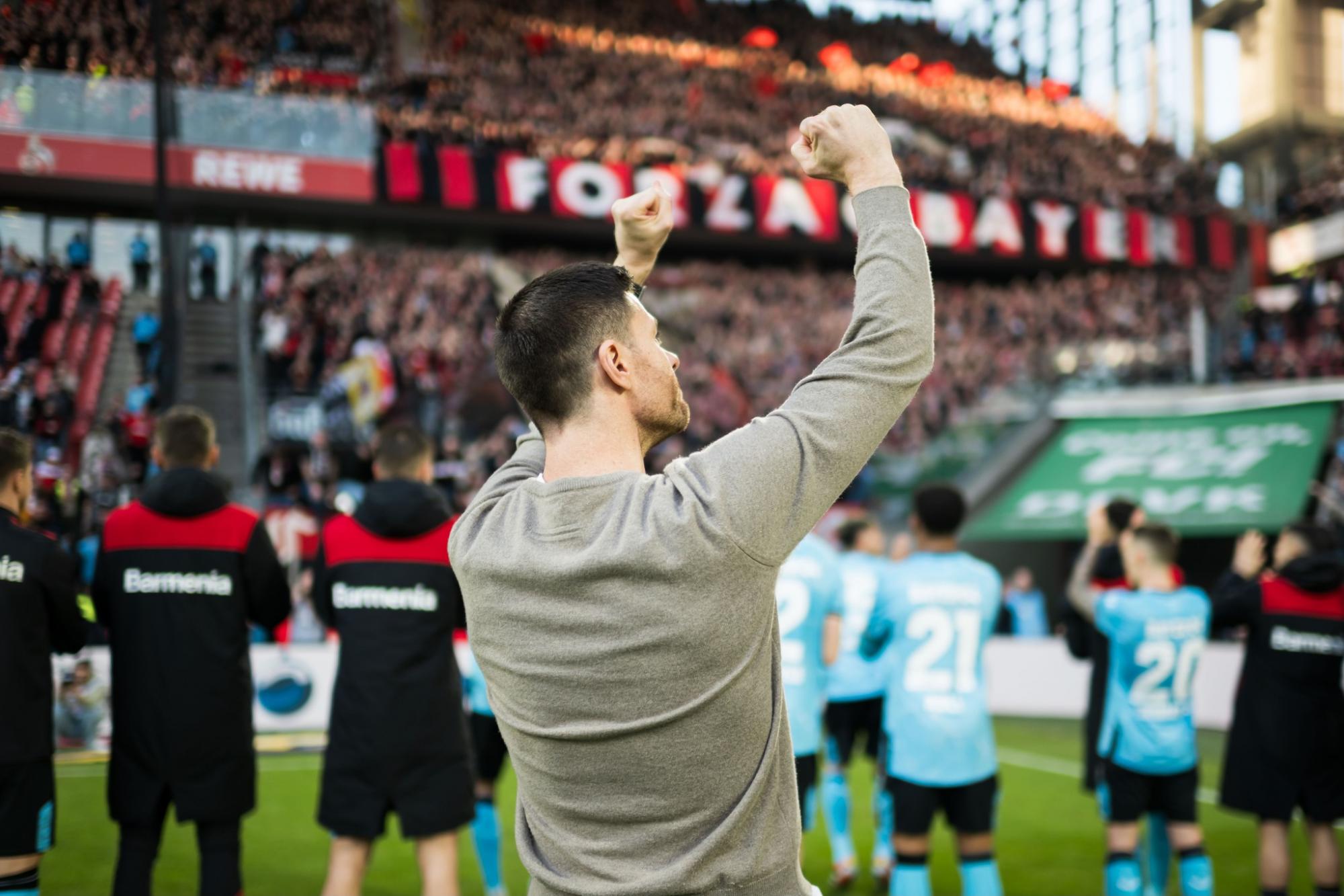 Вечно второй. Как "Байер" стал "Неверкузеном" и снимет ли Хаби Алонсо проклятие десятилетий