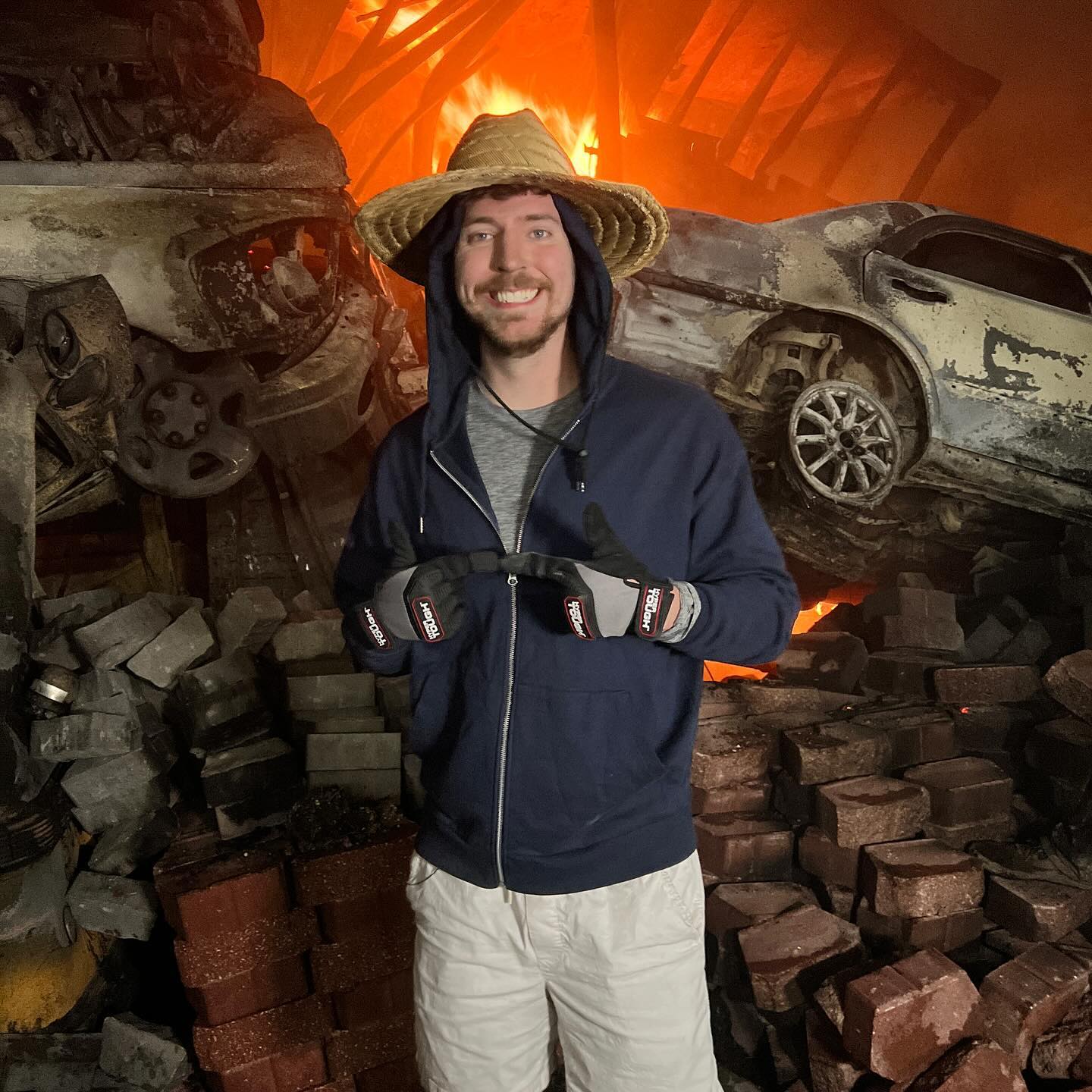 MrBeast потрапив у гучний скандал: у відео про Україну "забув" згадати про війну