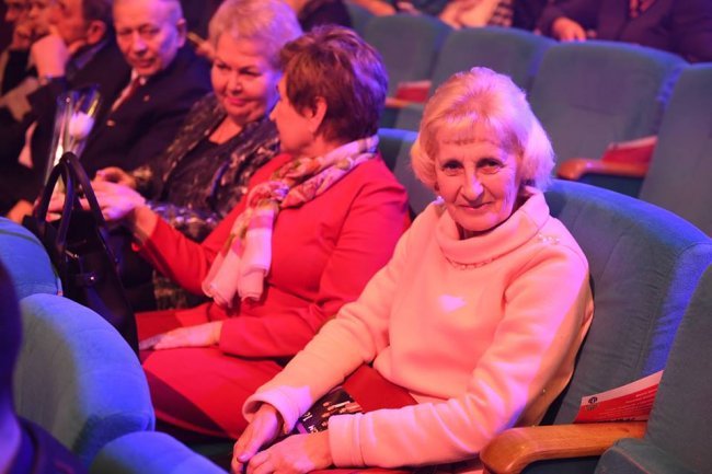 Римме Зеленской - 73! Что известно о маме президента и как она поддержала сына в политике (фото)