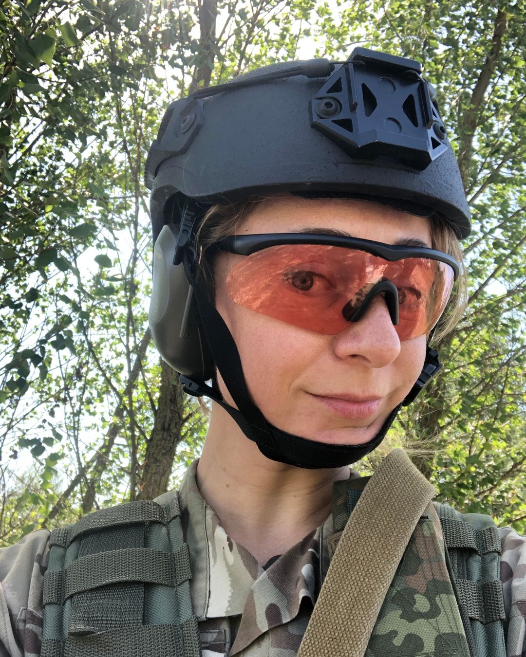 "Настаивала, чтобы не забирали в тыл". Боевая медик была на фронте до восьмого месяца беременности