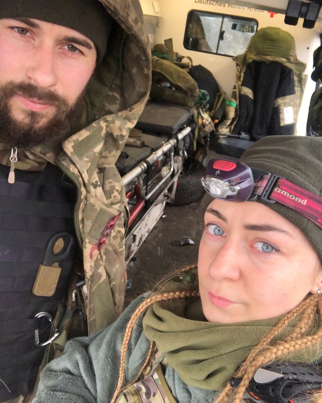 "Настаивала, чтобы не забирали в тыл". Боевая медик была на фронте до восьмого месяца беременности