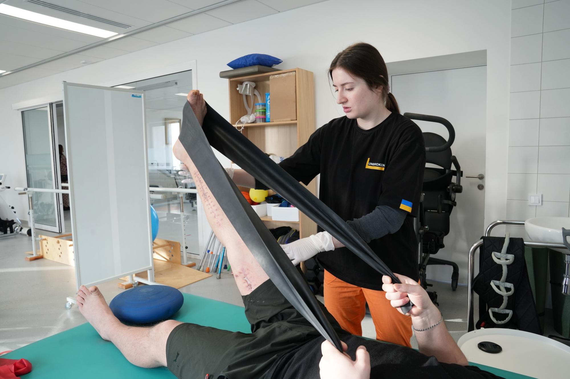 "Я витяг ікону та почав молитися". Поранений воїн вразив історією свого порятунку