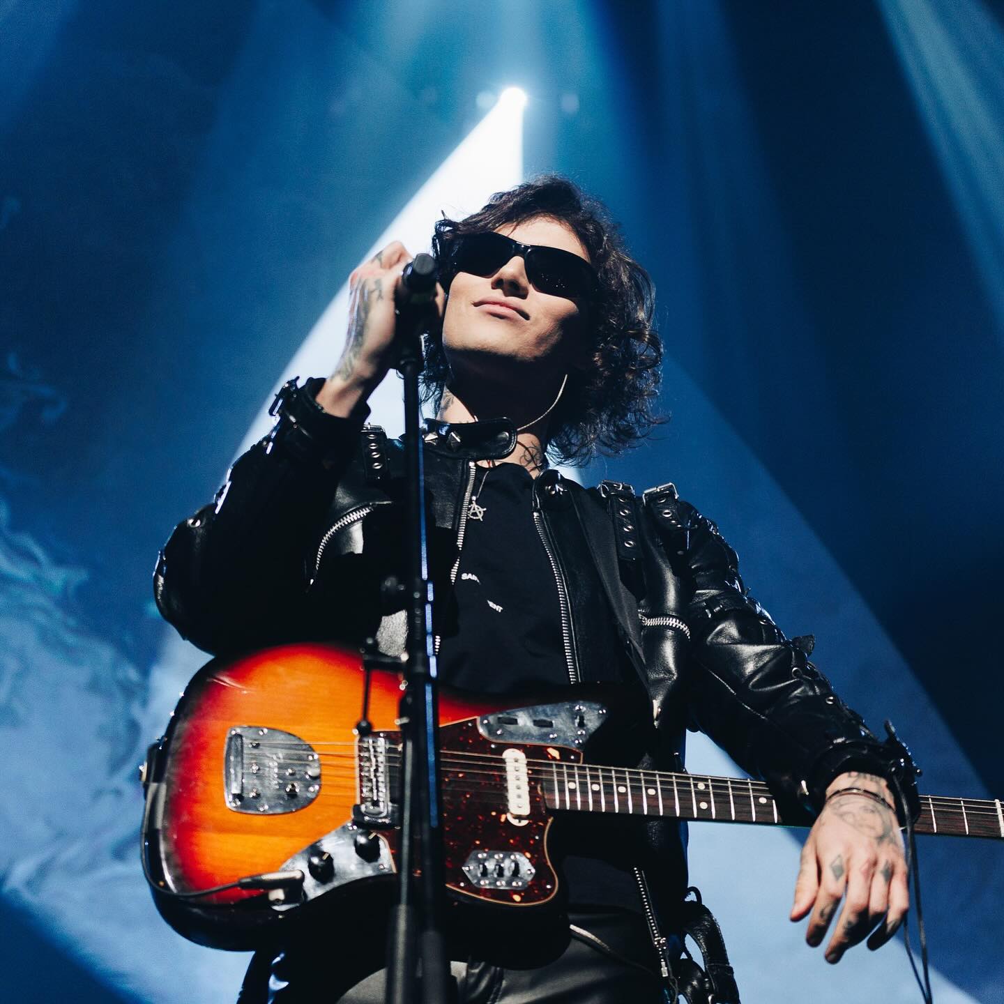 Алхім розлютила мережу: розважалася на концерті артиста, який відкрито підтримав Путіна