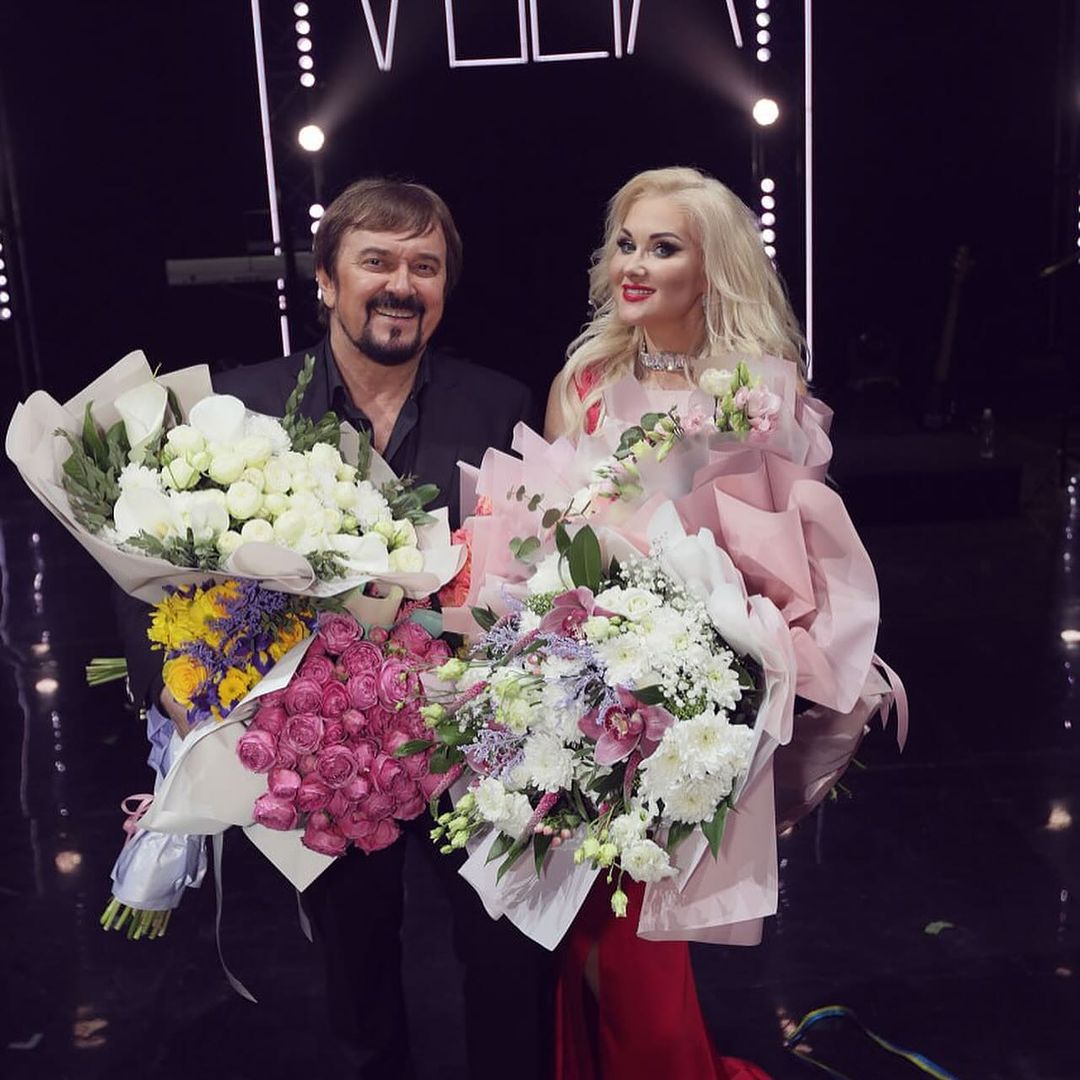 Как сейчас выглядит певица Екатерина Бужинская, которой недавно исполнилось 45 лет (фото)