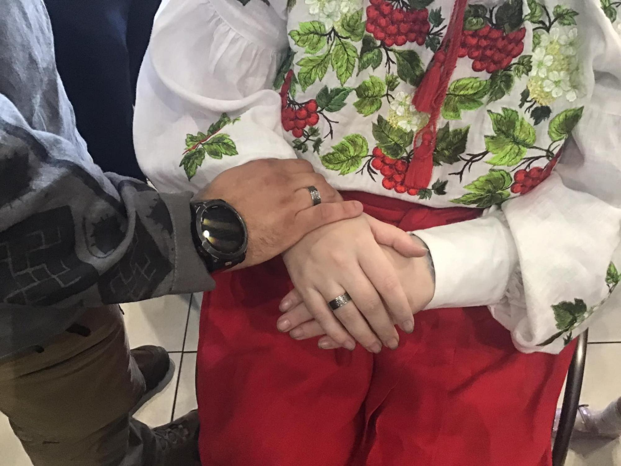 Засновниця медичного батальйону "Госпітальєри" Яна Зінкевич вийшла заміж (фото)