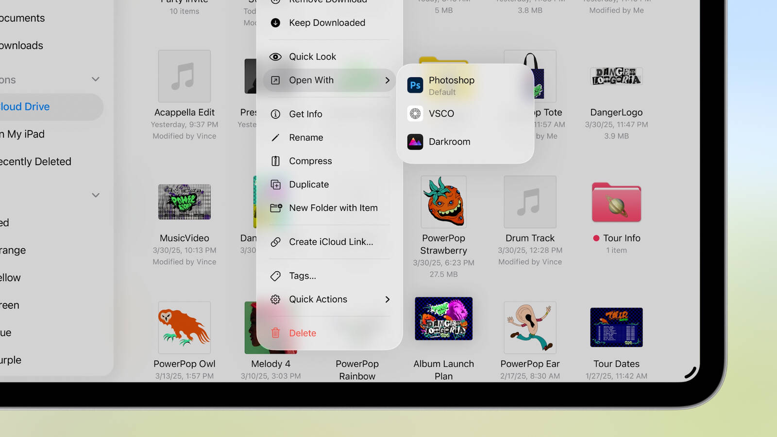 Презентація WWDC 2025: які ще новинки представила Apple, крім iOS 26