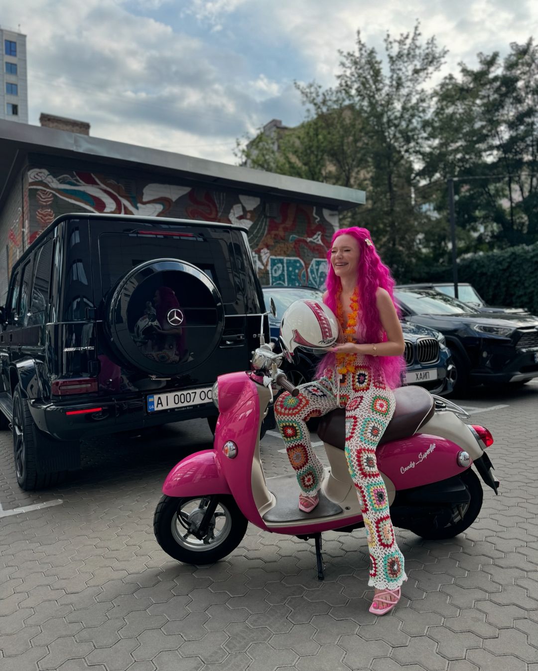 Відома блогерка встановила національний рекорд та стала найпопулярнішою в Україні (фото)