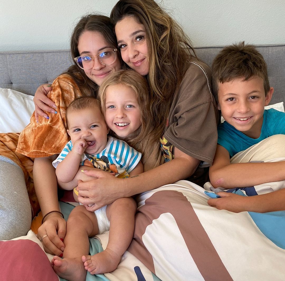 Як зараз виглядає головна героїня фільму "Кучерява Сью", яка стала знаменитою у 10 років