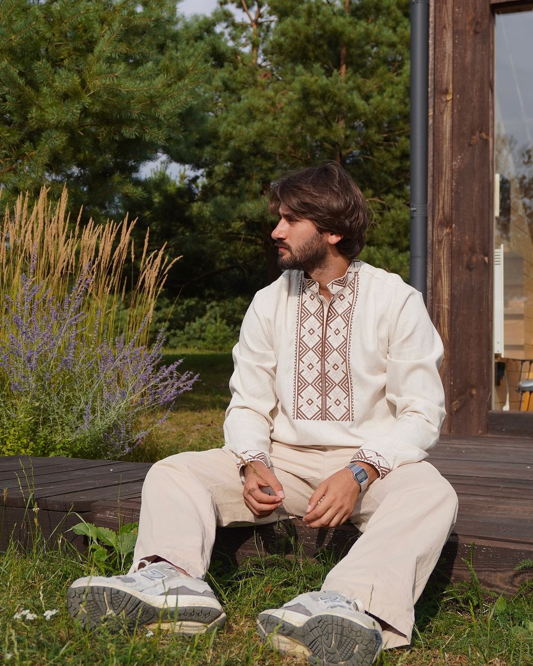 5 модных образов для празднования Дня Независимости Украины 2024