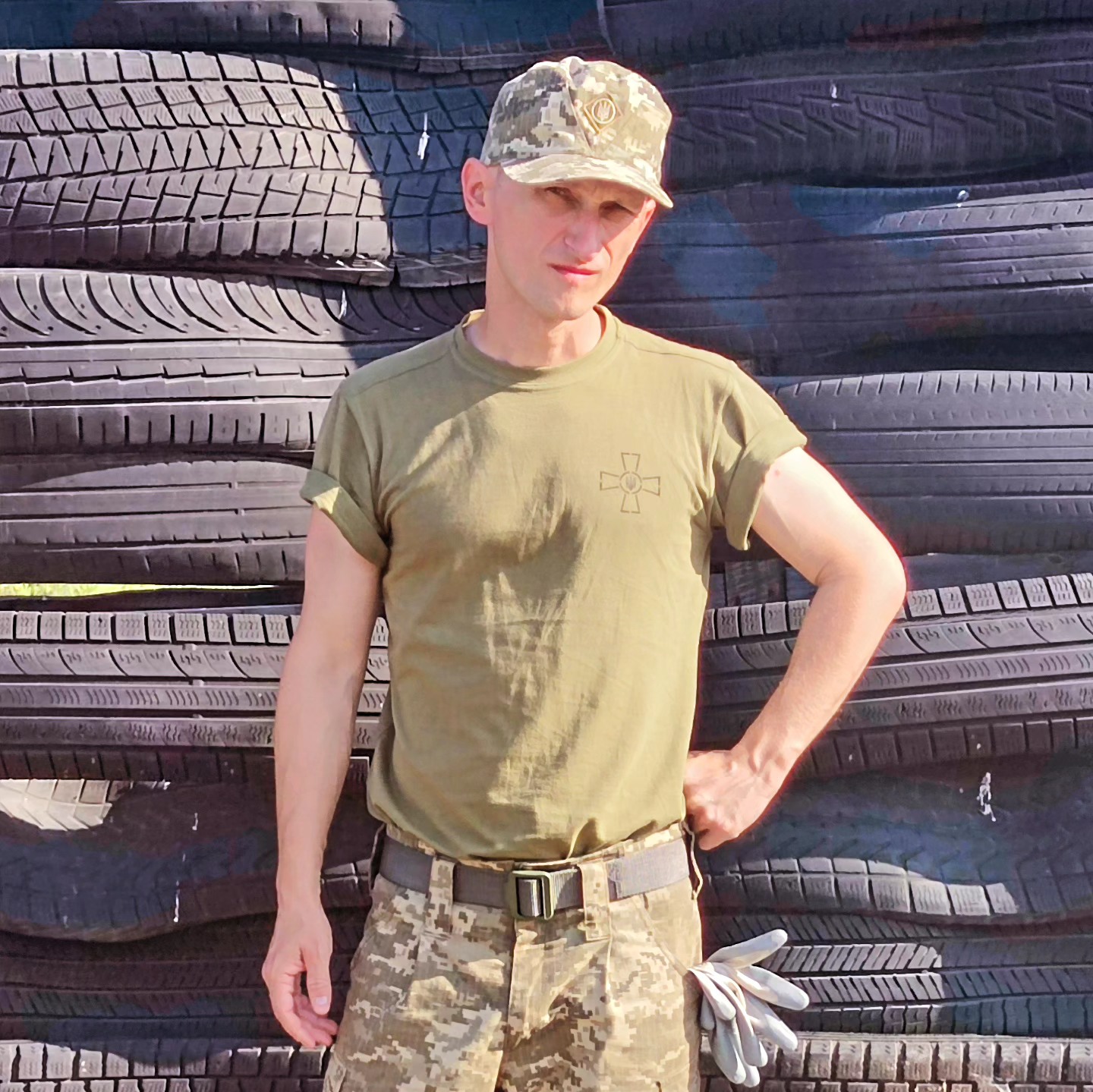 Відомий український музикант, який тільки нещодавно одружився, зник безвісти на фронті