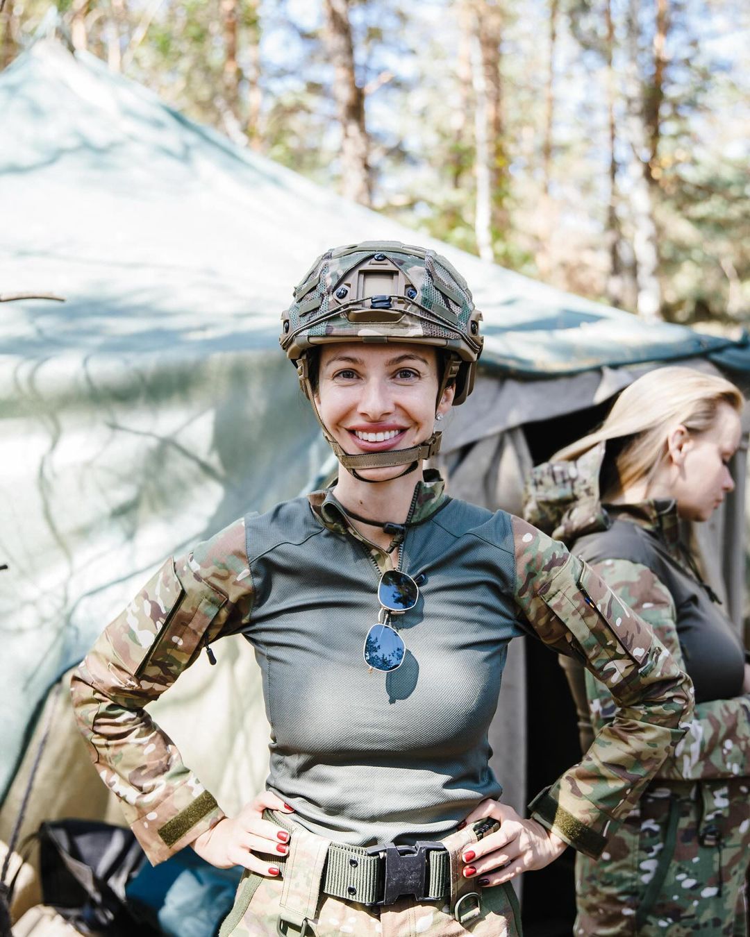 Бывшая Остапчука объяснила, почему решилась пройти курс молодого бойца