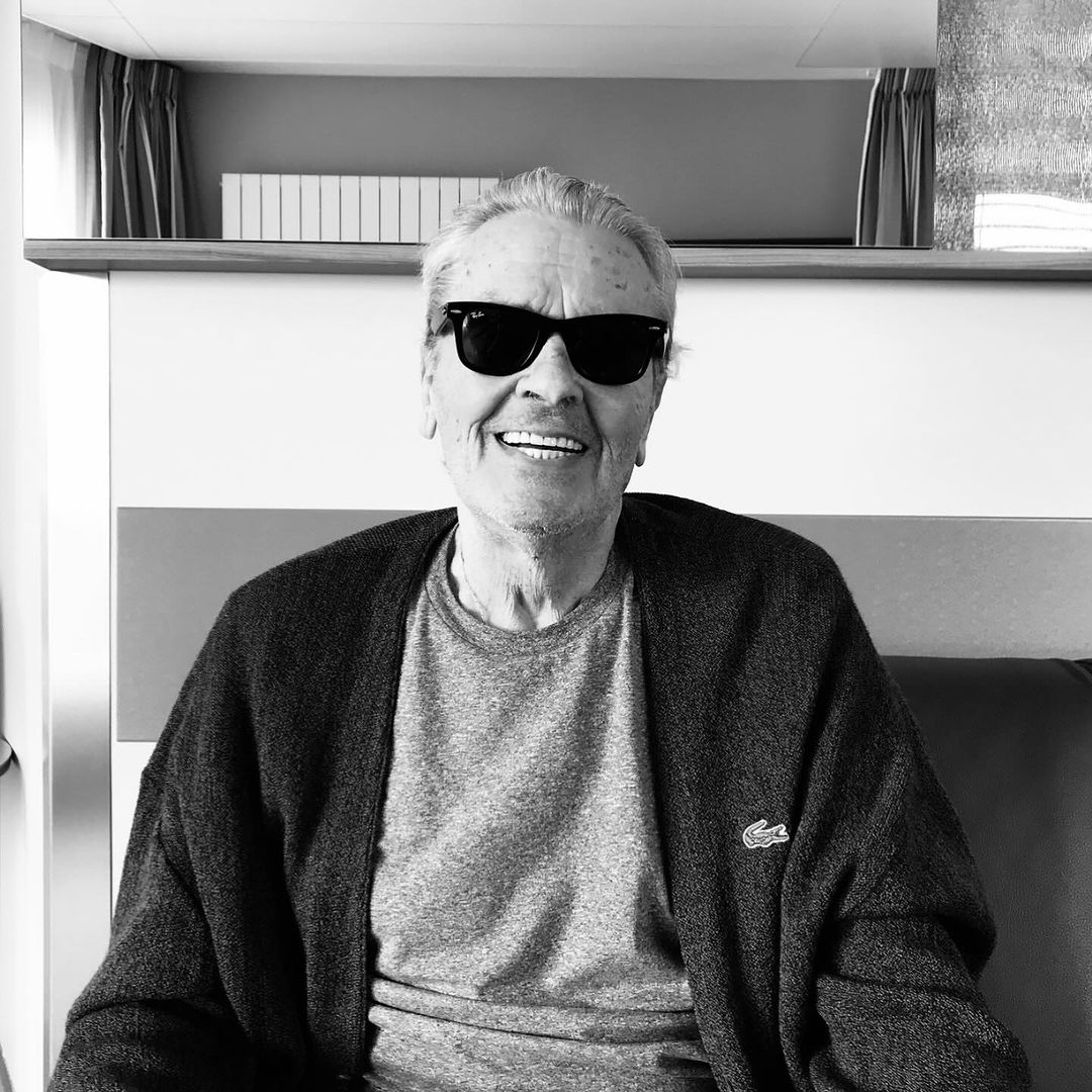 "Буду сумувати за тобою все життя": донька Делона висловилася про життя без батька (фото)