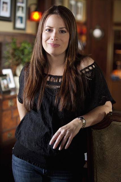 Зірку просто не впізнати. Як сьогодні виглядає Пайпер із серіалу "Всі жінки - відьми"