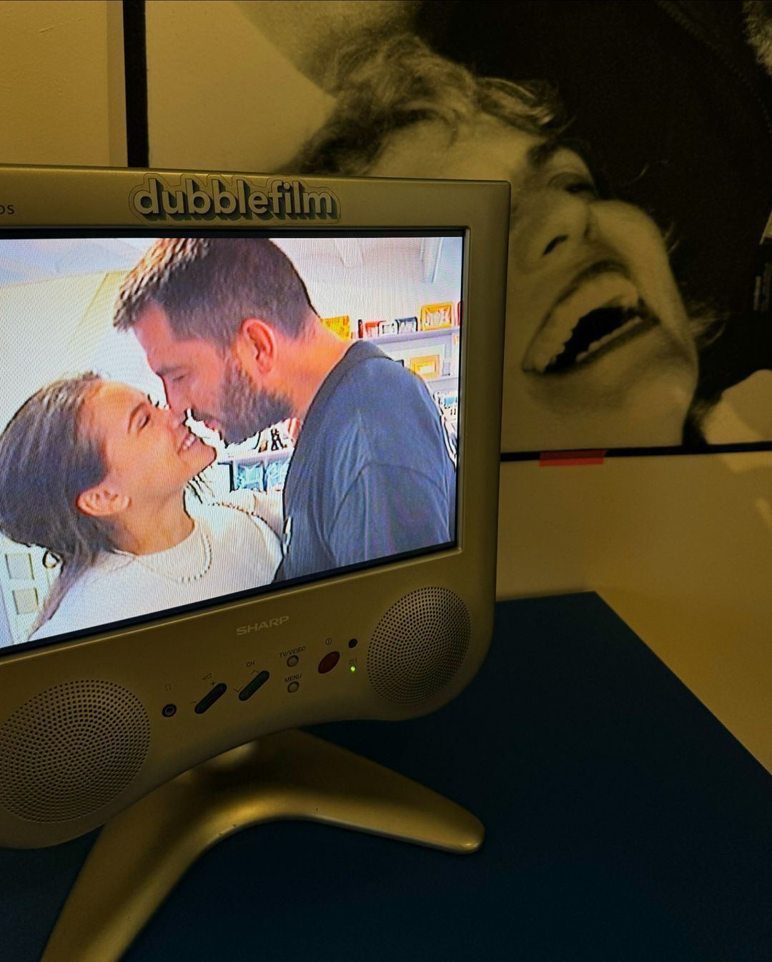 Популярна акторка після одруження повідомила про виїзд за кордон з чоловіком: "Мали таку можливість"