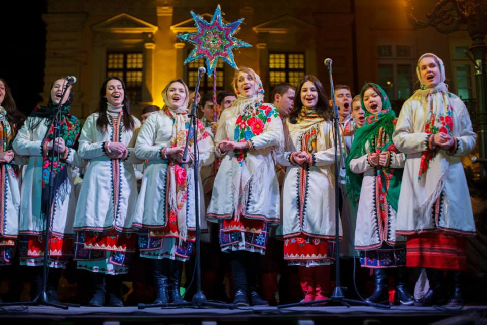 Вкус Рождества во Львове: полная программа фестиваля пампуха и глинтвейна