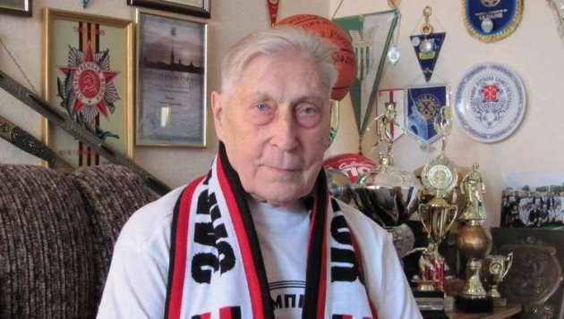 Помер легендарний тренер луганської "Зорі" Герман Зонін: архівновное відео і фото