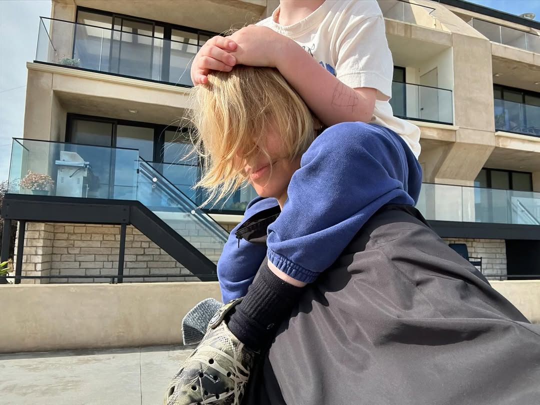 Як у реальному житті виглядає актор, який зіграв Джейка Саллі у фільмі "Аватар" (фото)