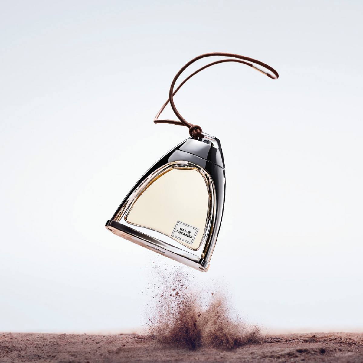 Які парфуми полюбляє Ксенія Мішина: топ-3 фаворити акторки