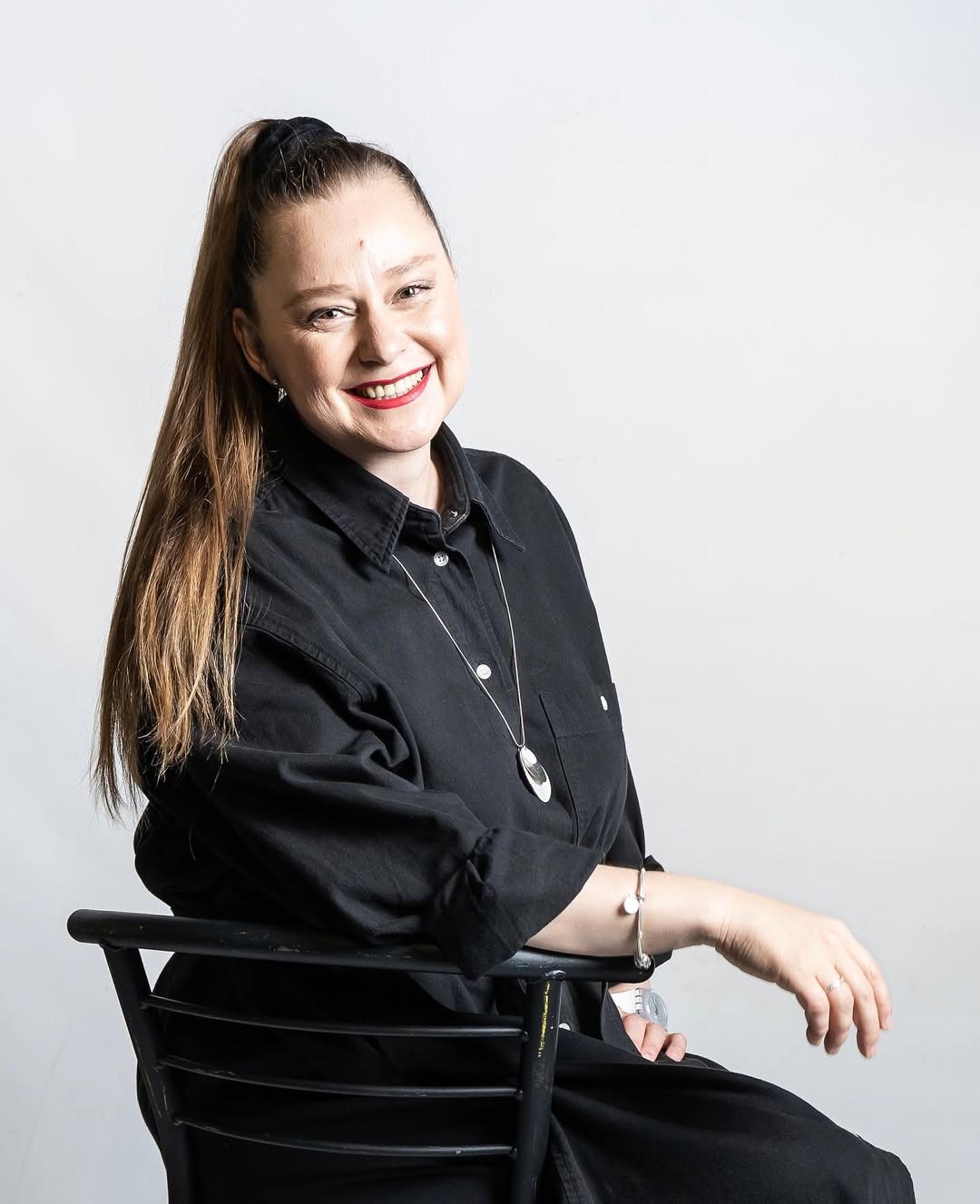 "Никого не отдаем". Популярная актриса сказала, что думает о "брони" для артистов-мужчин