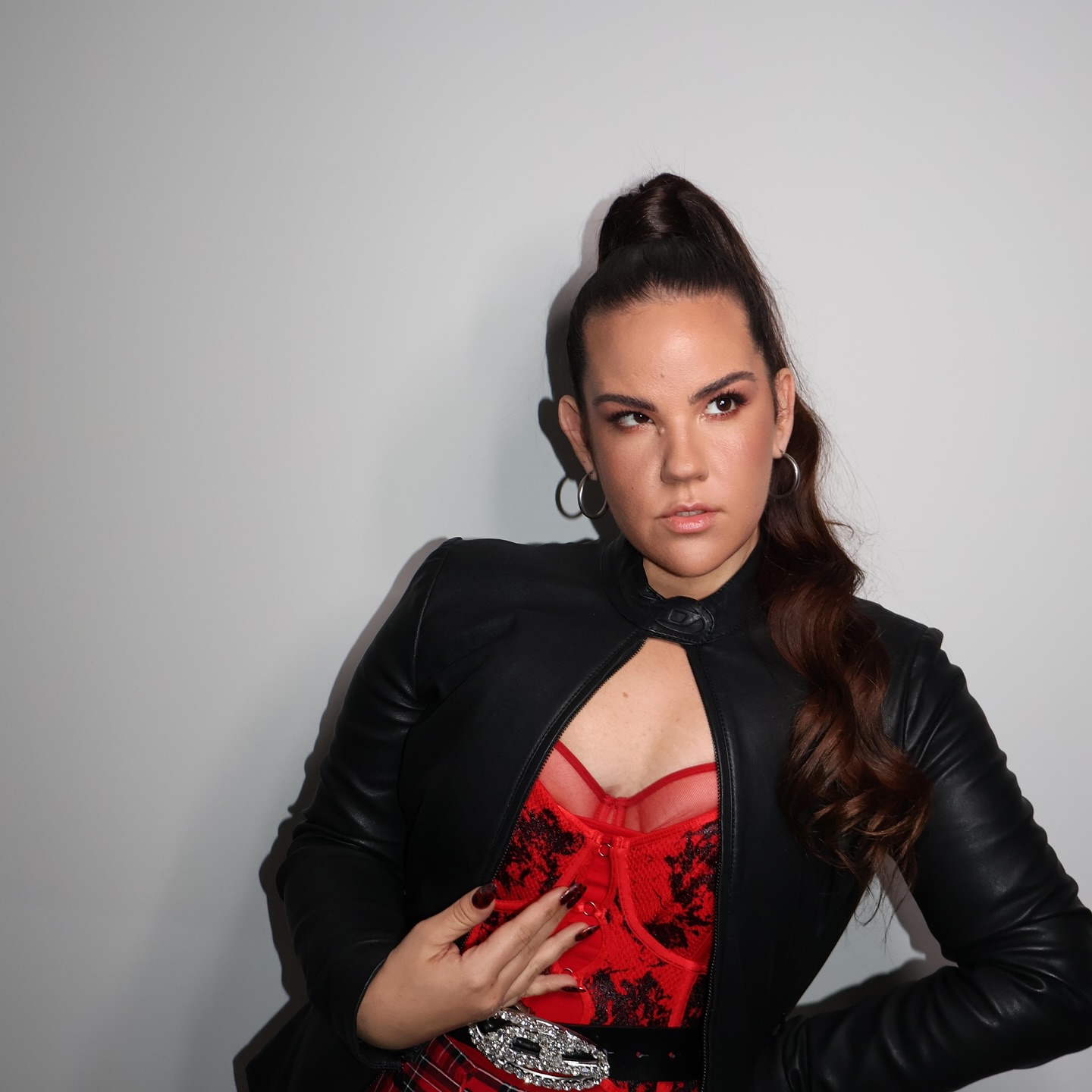 З пишки - у струнку. Як змінилася переможниця "Євробачення" Нетта Барзілай (фото)