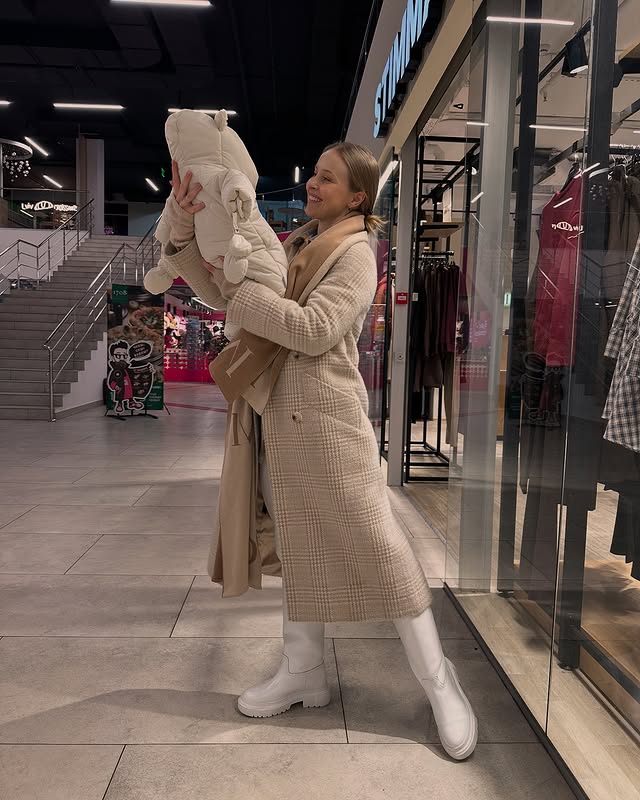 Сагайдачна вперше показала свого коханого, від якого народила доньку (фото)