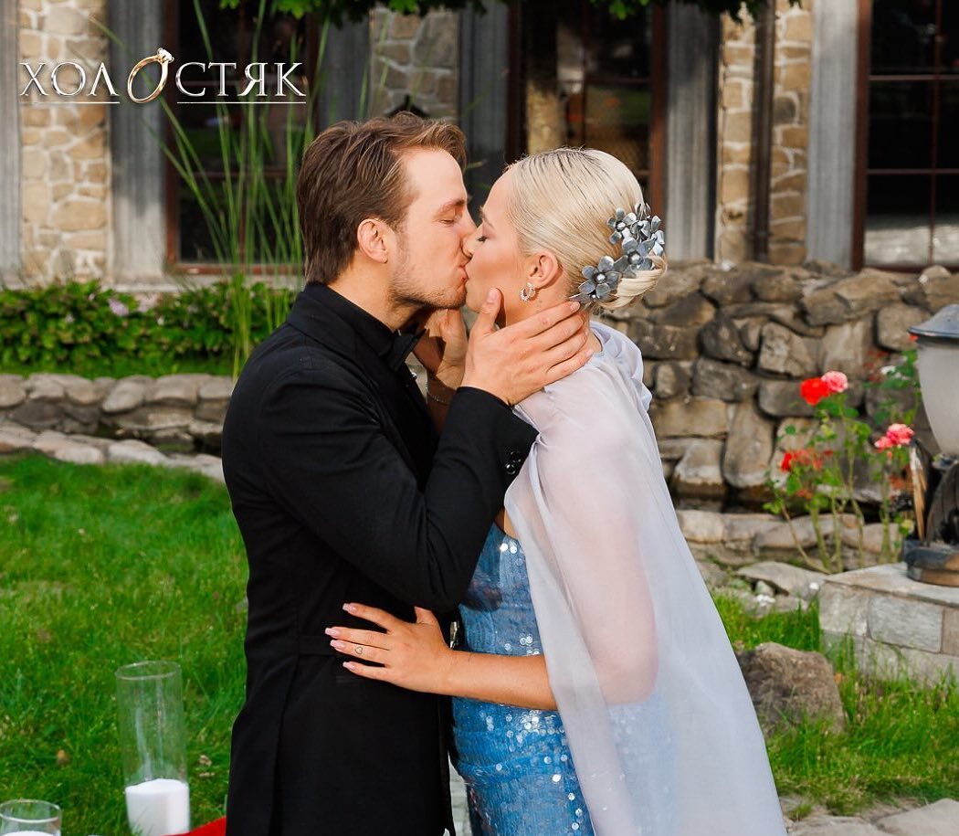 Терен натякнув на розрив з переможницею "Холостяка"