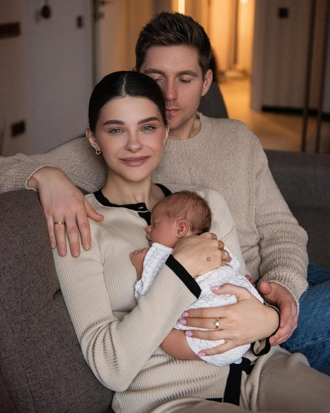 Остапчуки объявили о переезде в Канаду: что заставило семью покинуть Украину