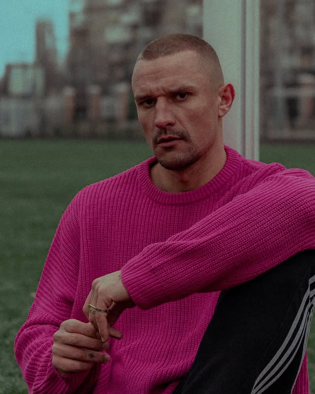 Зірка українських серіалів здивував зміною образу на тлі чуток про розрив з обраницею: "Нова реальність"