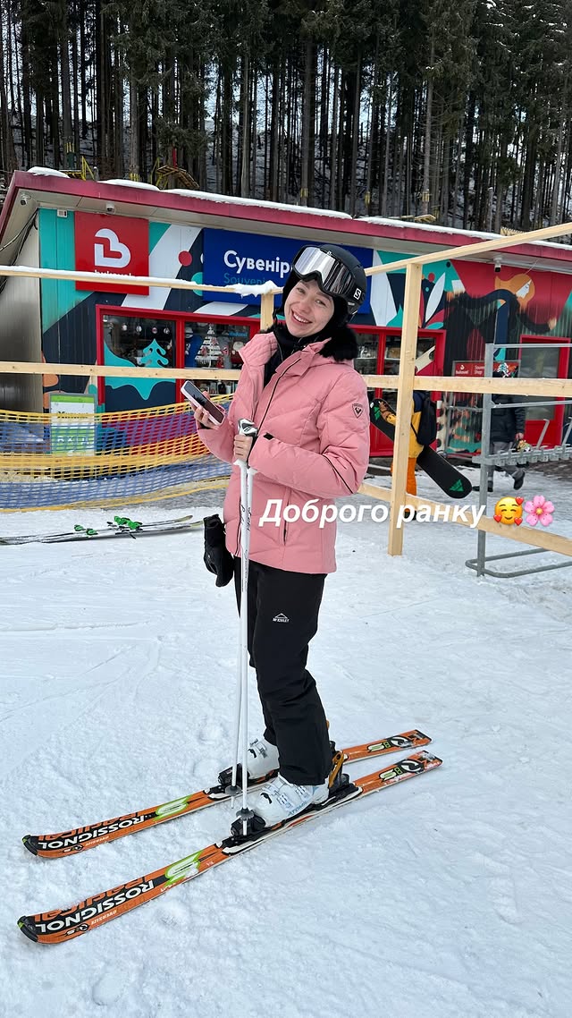 Віктор Павлік показався на відпочинку з молодою дружиною: "Любов мого життя"