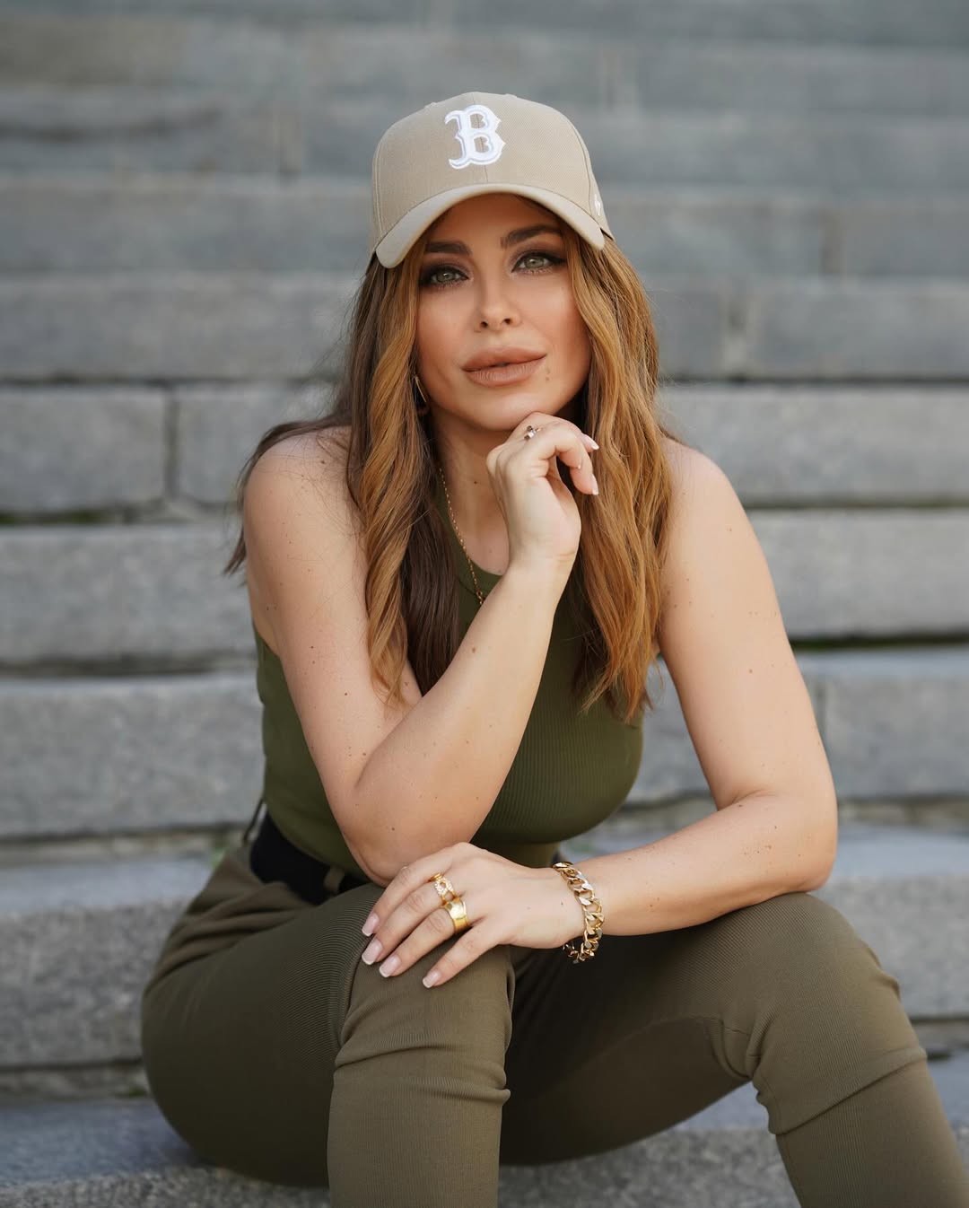 Український режисер назвав Лорак "пихатою дівою" та сказав, як її змінила РФ