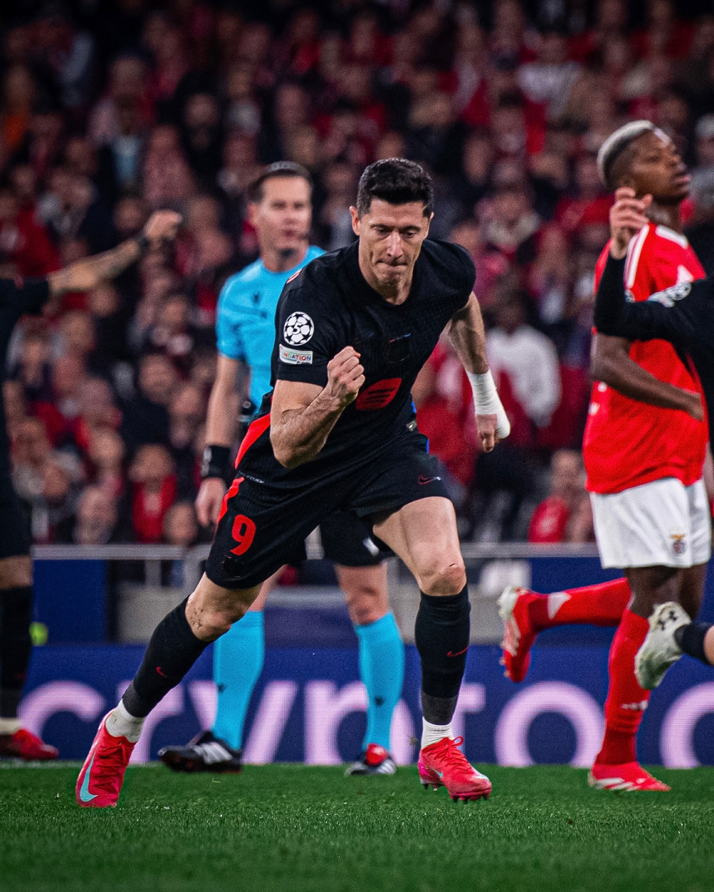 Трубін з ляпом та двома пенальті поступився "Барселоні", "Атлетіко" перервав серію "Байєра": головне у Лізі чемпіонів