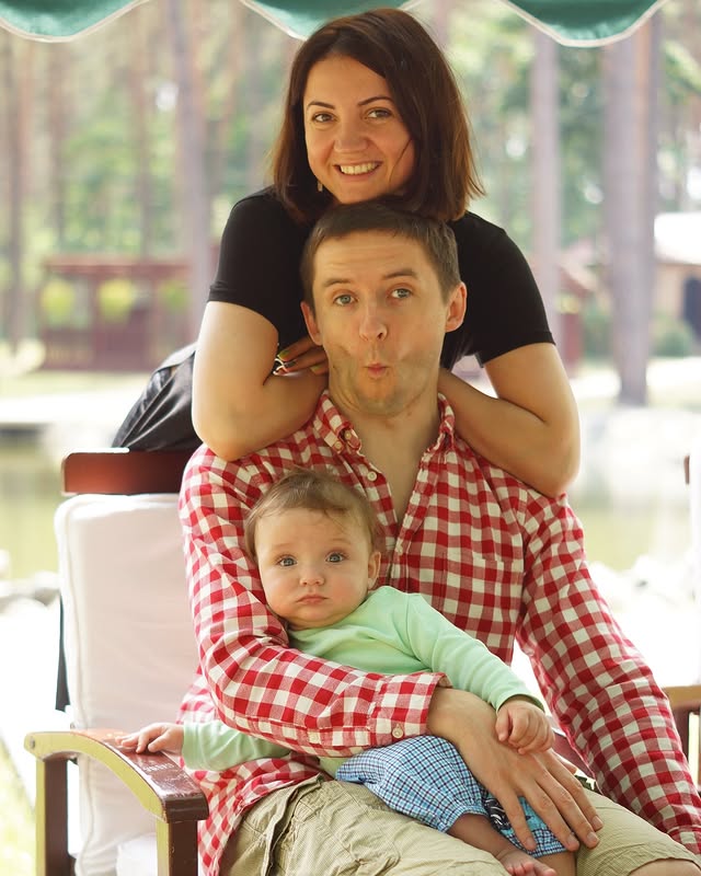 Цибульська показала рідкісні фото з чоловіком та сином: як змінилася родина