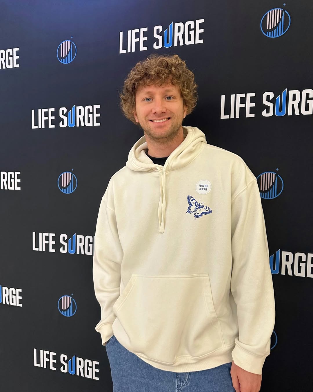 Учасник "Холостячки" одружився та показав фото з весілля