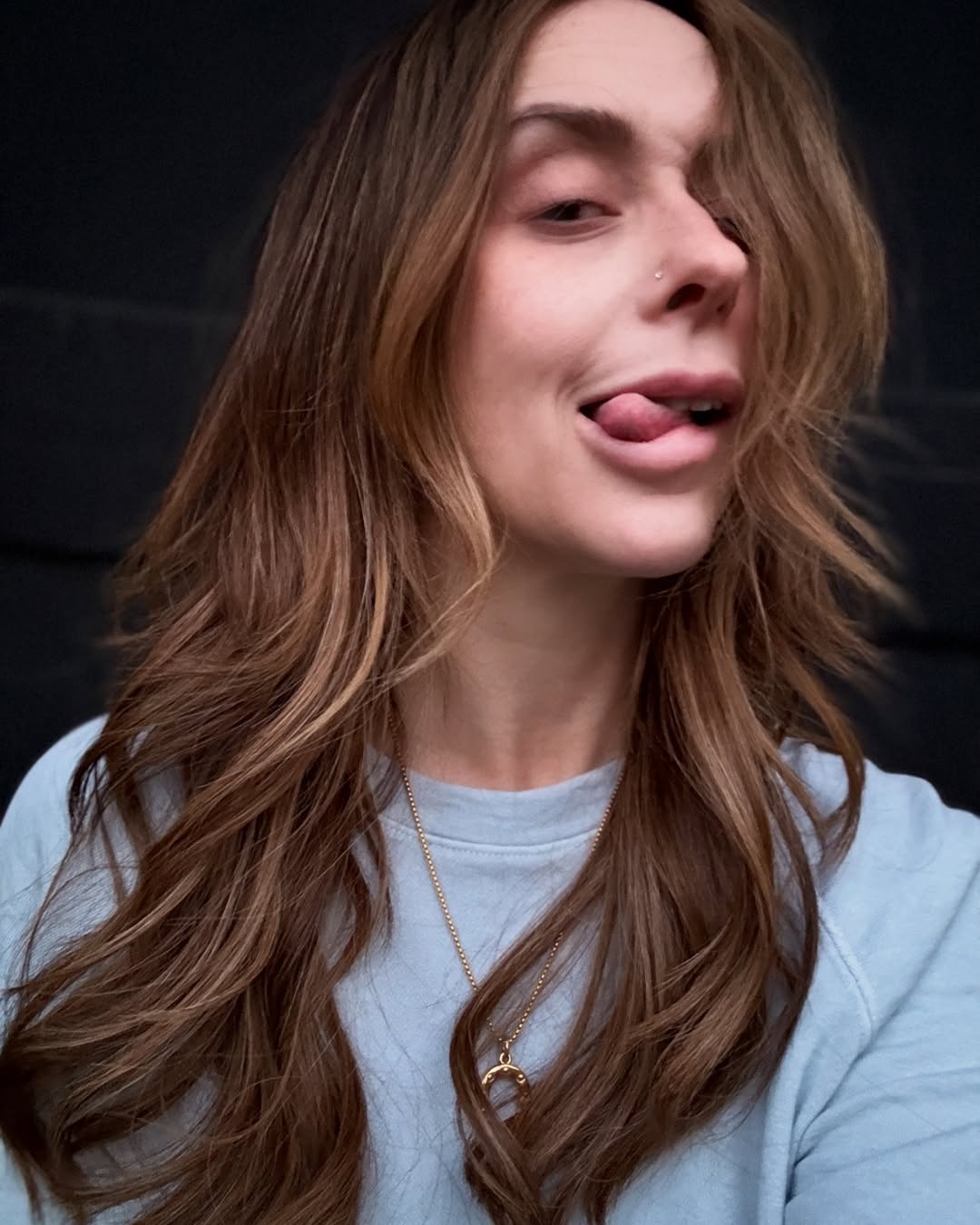 46-летняя звезда "Сердцеедок" показала честное фото без макияжа и фильтров