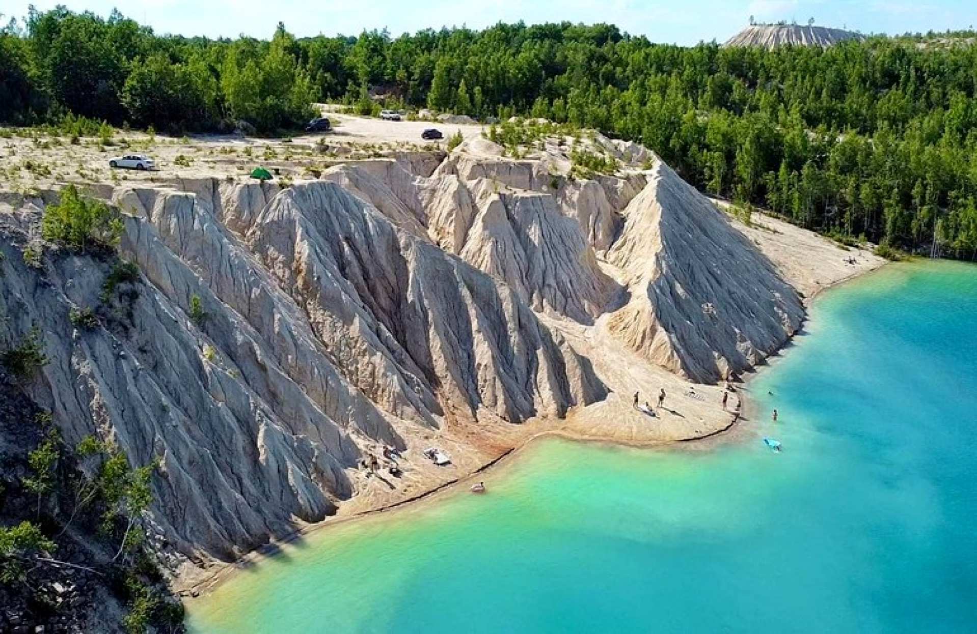 Літо без моря? 5 недорогих локацій в Україні, де відпочинок не гірший за пляжний