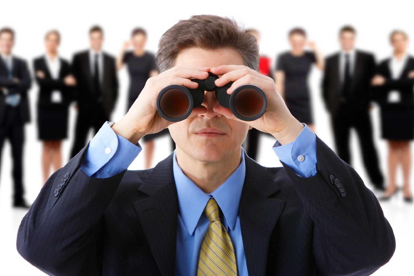 Без людей, грошей та світла: як виживає малий та середній бізнес в Україні