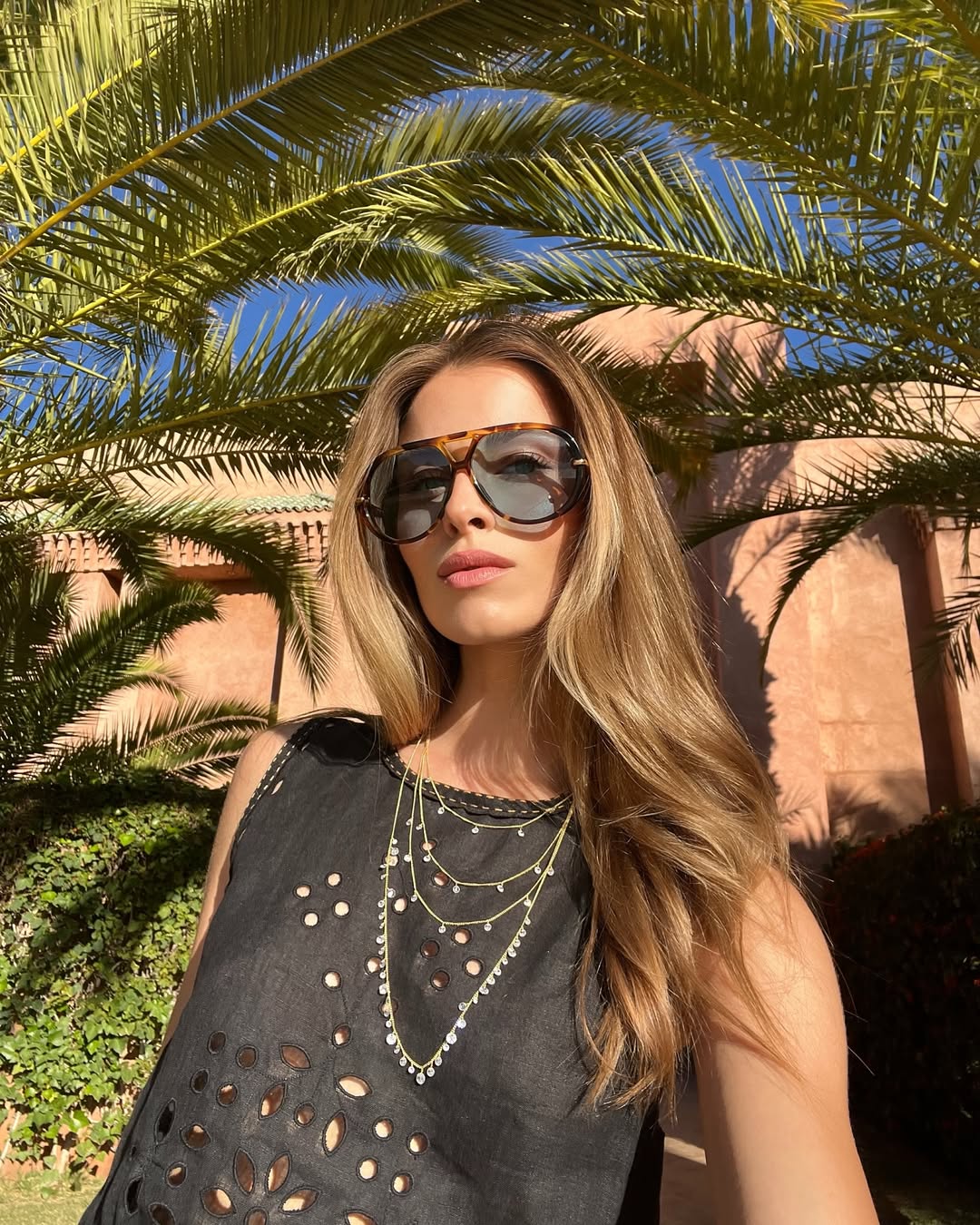 "Дорого" і стильно: які окуляри носять онука Ротару, Дорофєєва та Єфросиніна