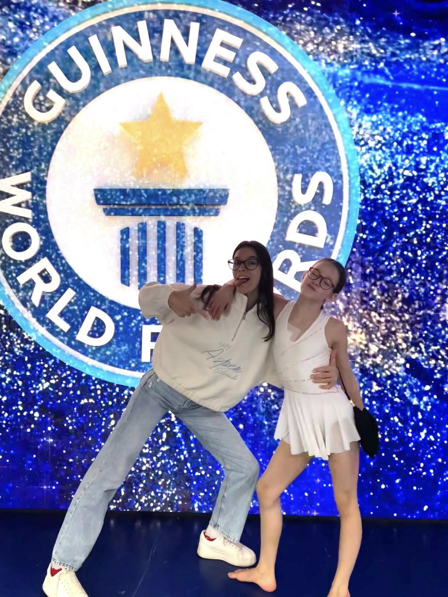 12-летняя украинка установила мировой рекорд: ее трюк на пилоне поразил всех