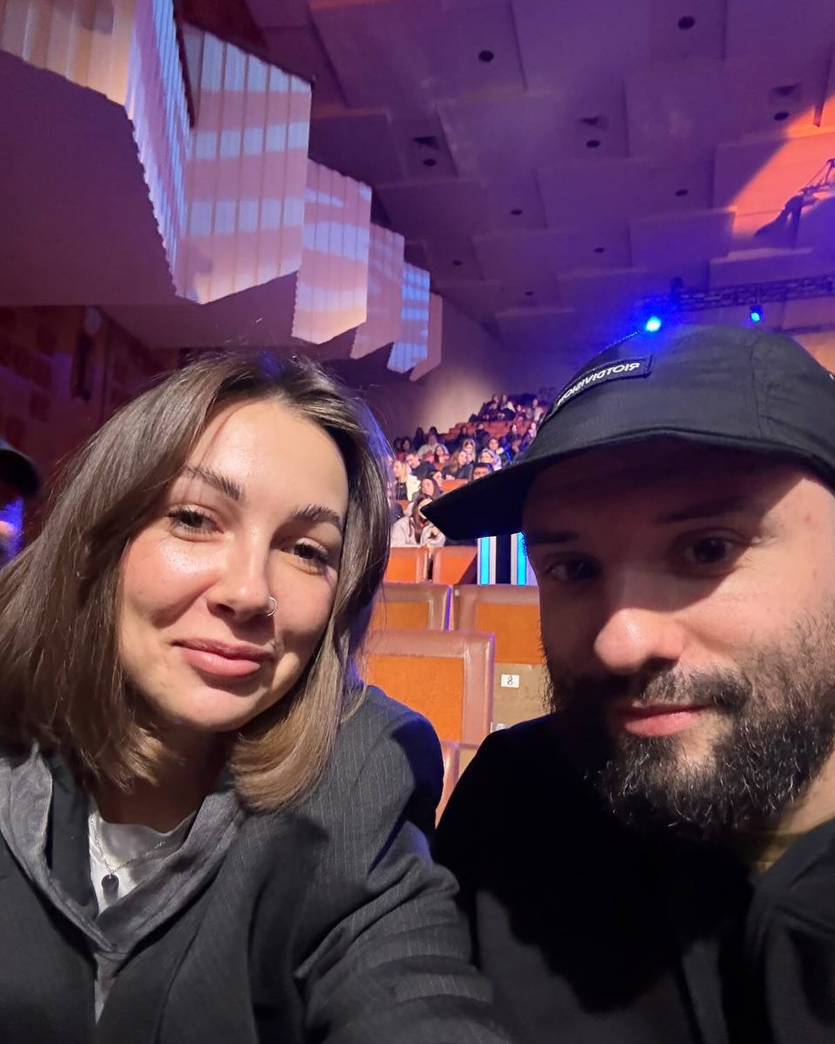 "Цей рік був пеклом". Віктор Розовий зрадив дружині: вони розлучаються