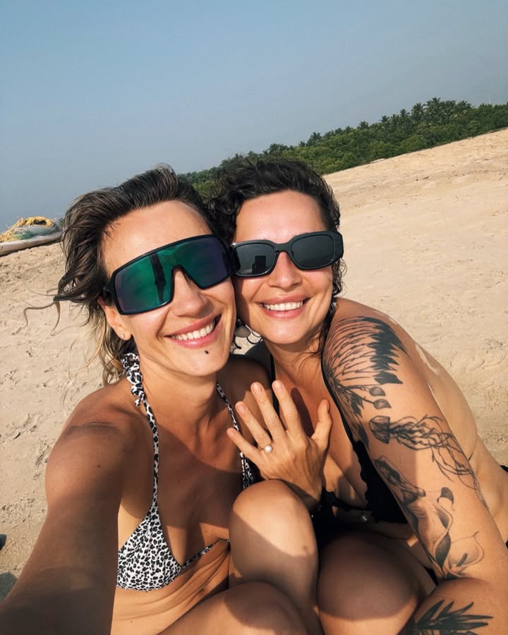 Мозговая трогательно обратилась к дочери в день ее 32-летия: "Твой земной путь начался с любви"