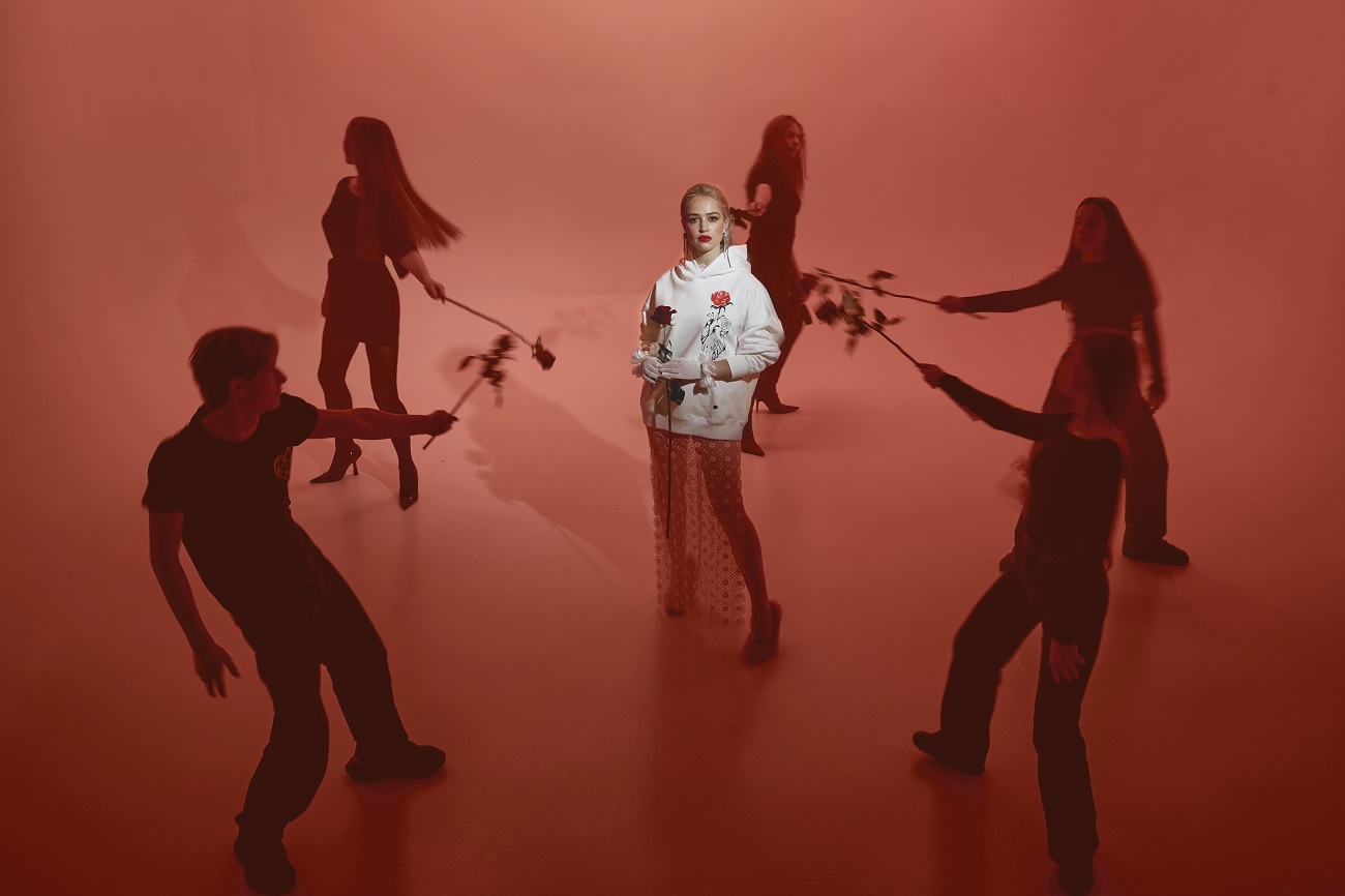 Фіналістка "Холостяка" вразила колаборацією з Андре Таном: "Час кохати себе"