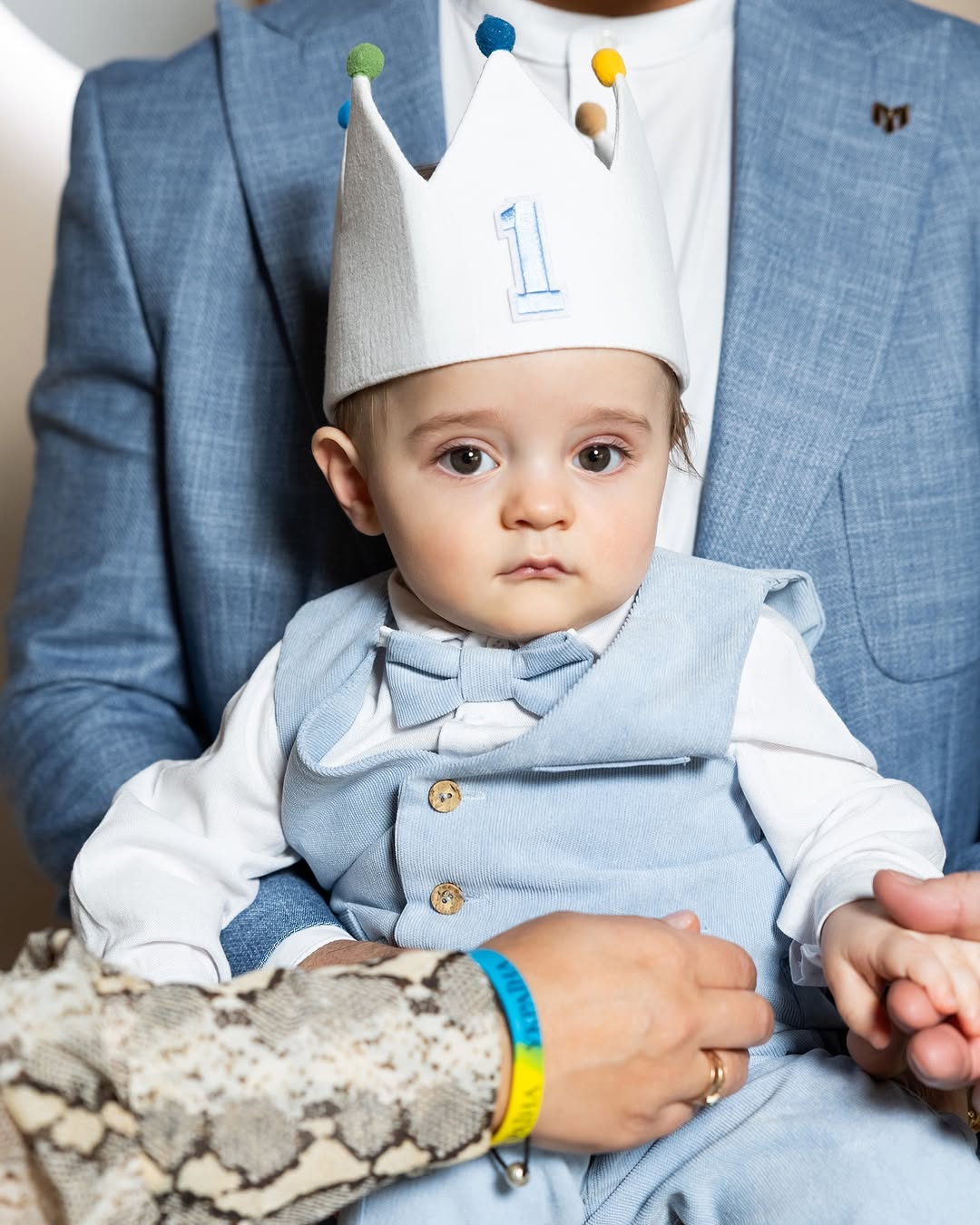 Дружина Козловського показала зворушливі фото зі святкування дня народження синочка Оскара