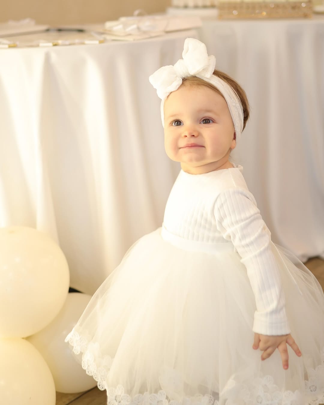 Величезний торт і корона: Лілія Ребрик влаштувала пишне свято для найменшої доньки