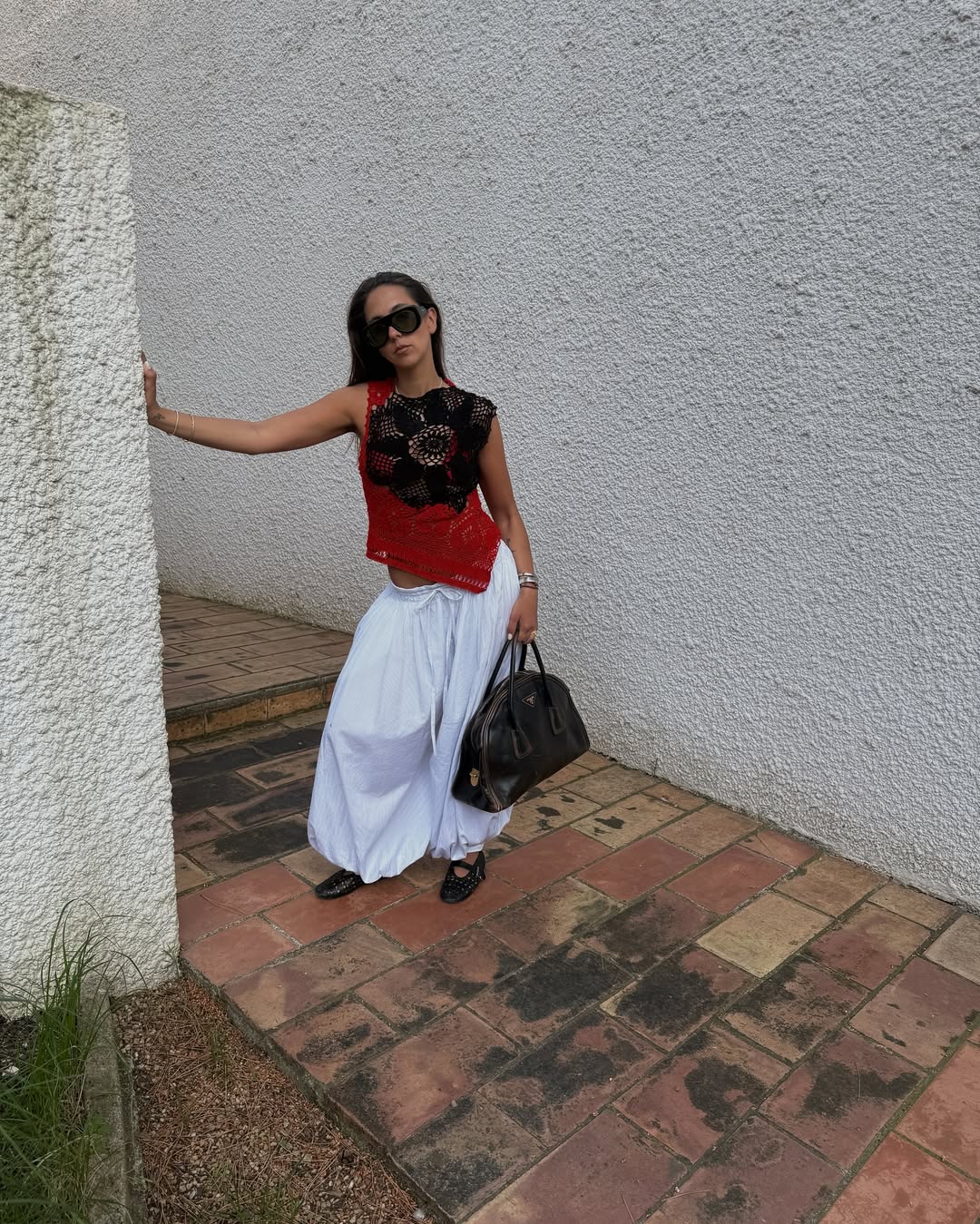 З чим носити штани "Аладдін": 6 образів, які варто повторити влітку 2025