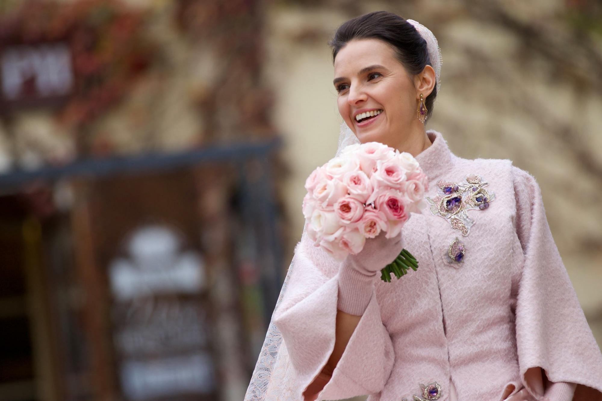 Появились красивые фото со свадьбы известного украинского дирижера Оксаны Лынив