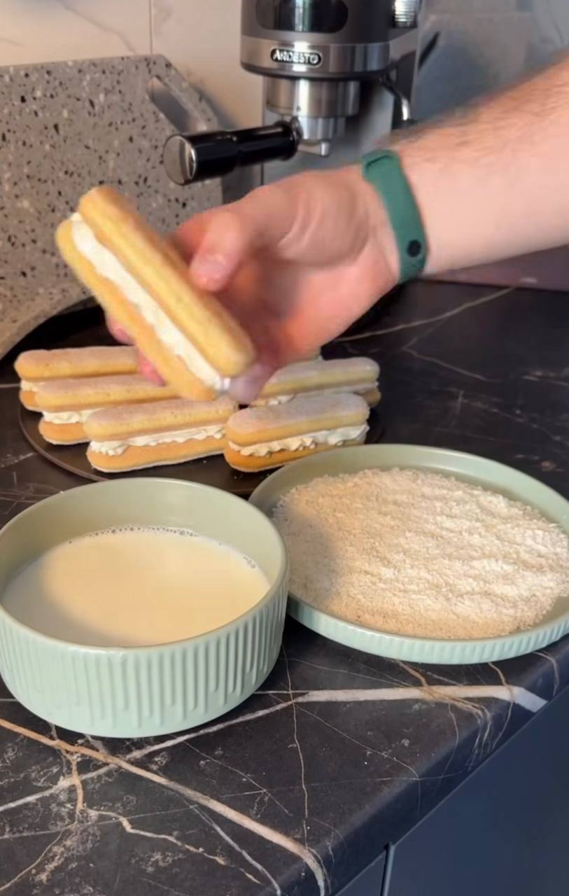 Ліниві еклери за 7 хвилин і без випікання: рецепт швидкого десерту