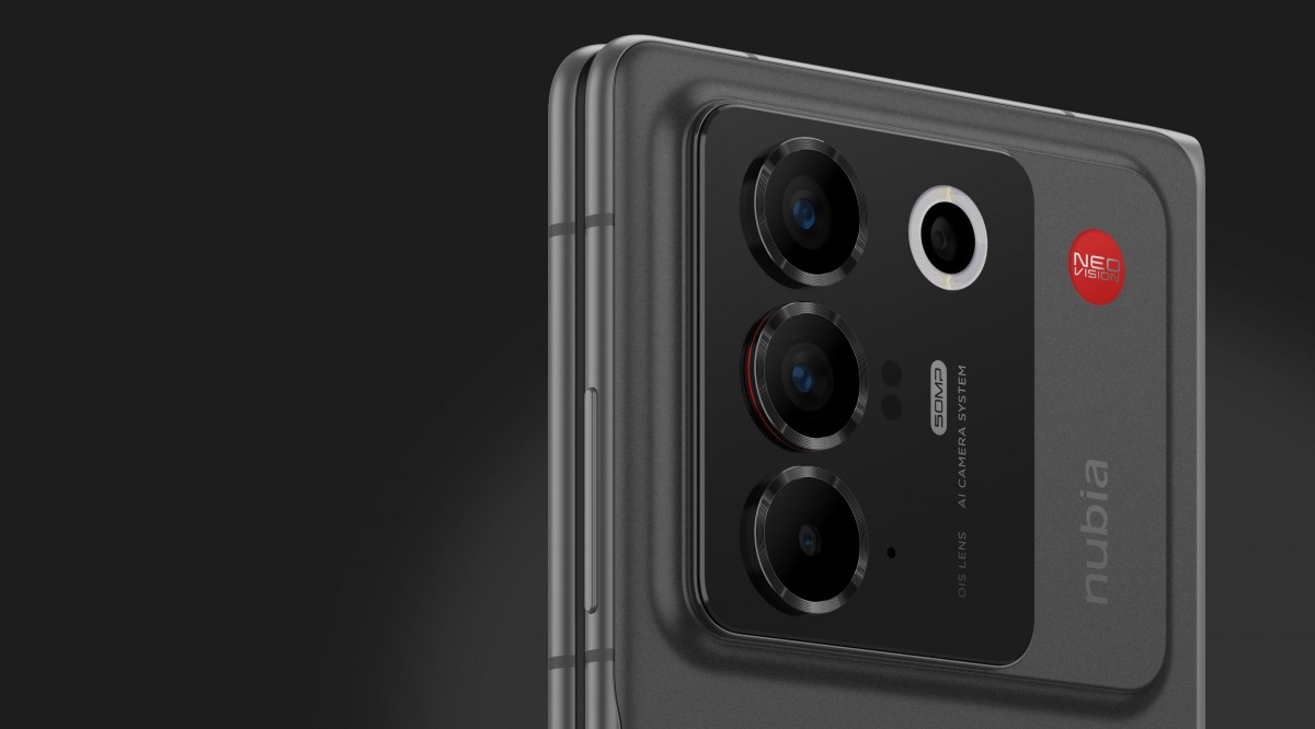 Nubia представила перший складаний смартфон із рекордною батареєю: характеристики флагмана