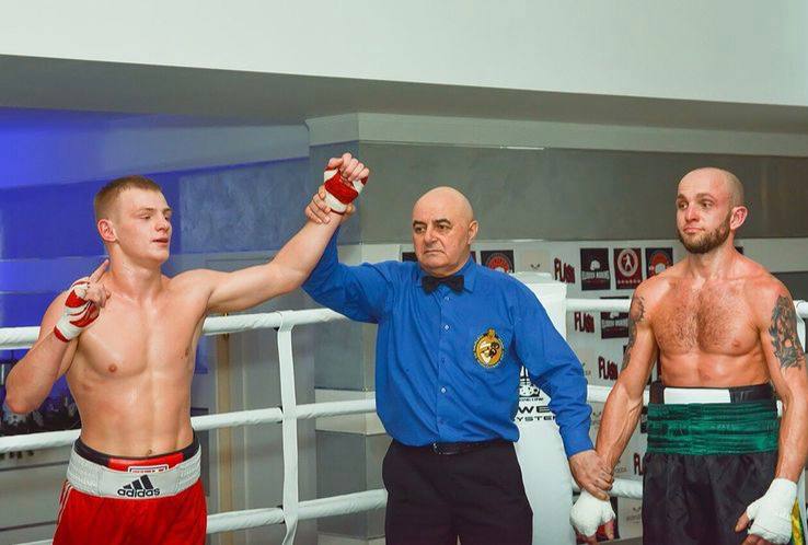 "Врятував людину і зрозумів, що я на своєму місці". Пожежник Владислав Гела про порятунок життів та роботу після ракетних ударів РФ